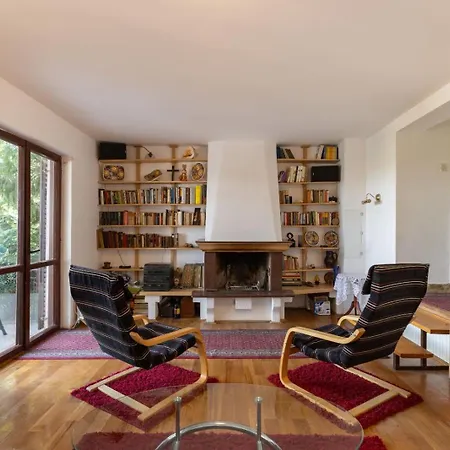 Kucica Na Brdu-zaklopaca Case de vacanță