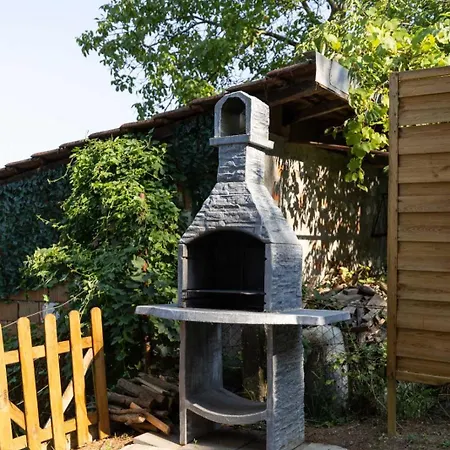 Case de vacanță Kucica Na Brdu-zaklopaca